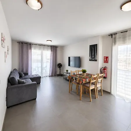 La Tejita Beach & Pool Apartments *