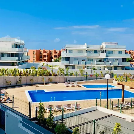 La Tejita Beach & Pool Apartments *